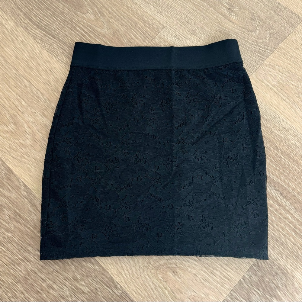 DIVIDED by H&M Black Lace Mini Skirt Size S